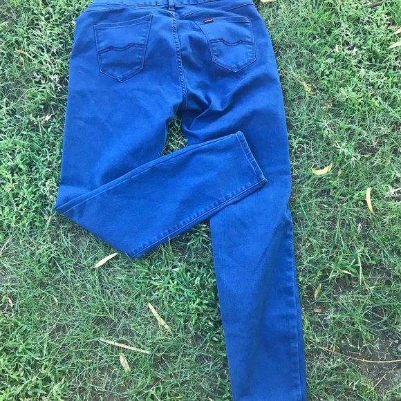 NWT~Jeans - Picture 3 of 3